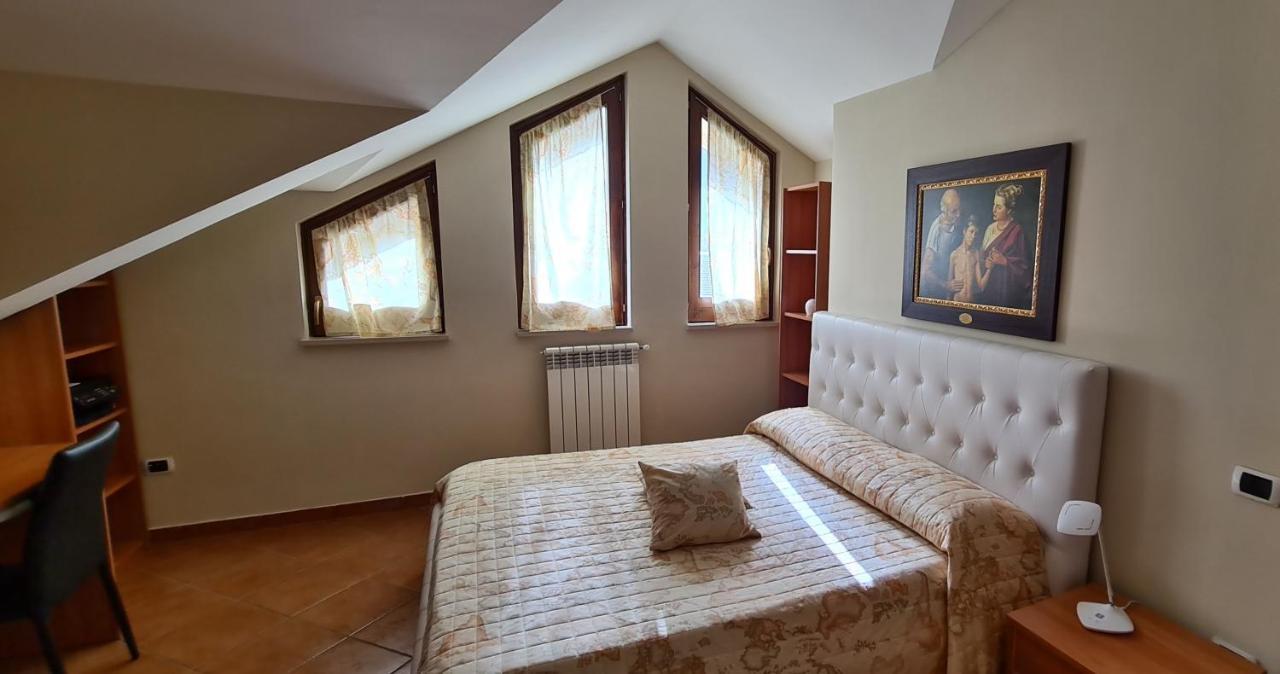 B&B Rossella Montoro Inferiore Extérieur photo