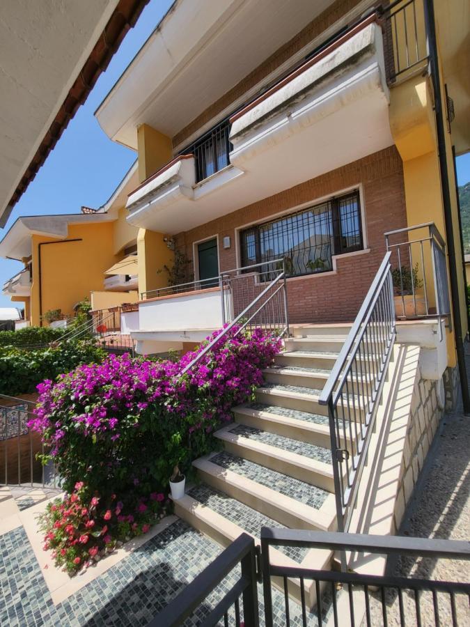 B&B Rossella Montoro Inferiore Extérieur photo